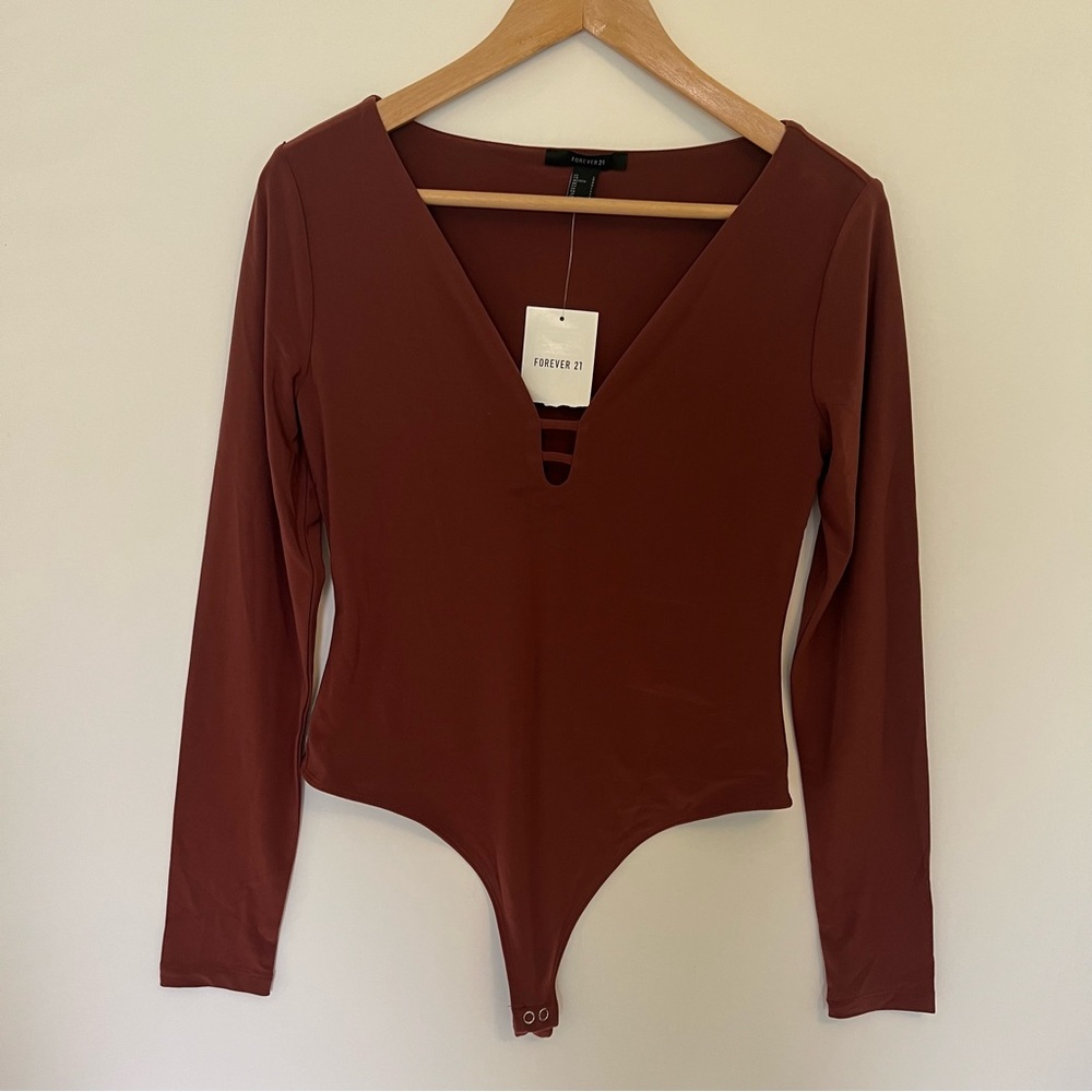 Forever 21 Bodysuit • L